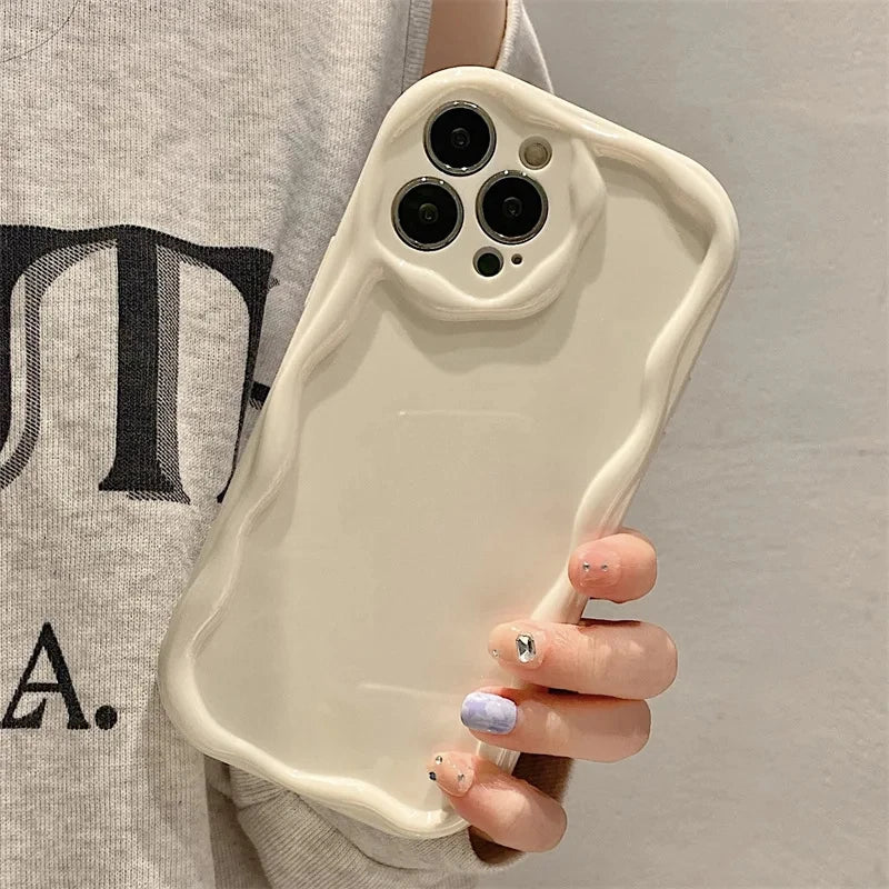 Wave Pattern Solid Color Cream Case
