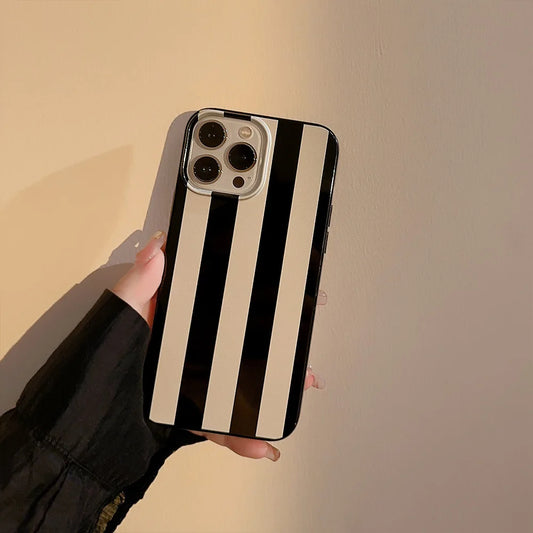 Simple Black and White Striped Phone Case for iPhone15 14 12 13 Pro Max Plus