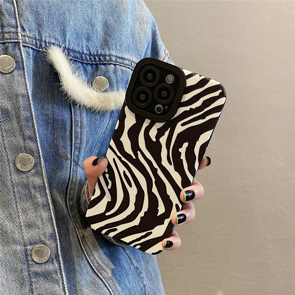 Luxury Stripe Pattern Phone Case For iPhone15 14 13 12 Pro Max Plus Cover