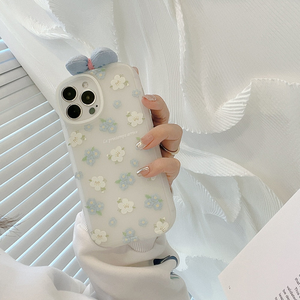 iPhone 15 14 13 12 Floral Phone Cases