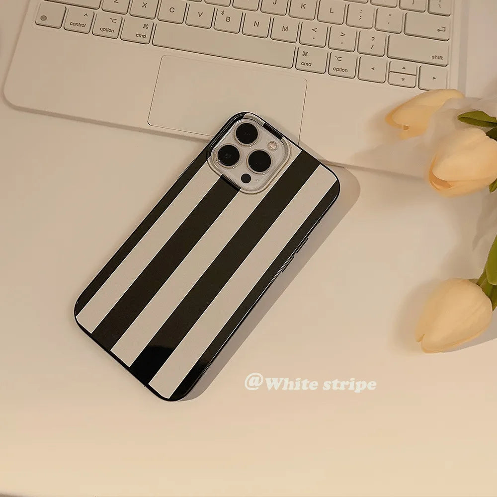 Simple Black and White Striped Phone Case for iPhone15 14 12 13 Pro Max Plus